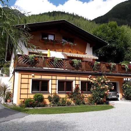 Appartement Haus Domenig à Umhausen Extérieur photo